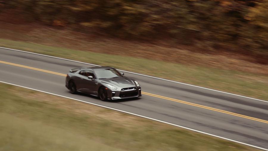  Nissan GT-R Pure (R35) 2017 года  (NA) (фото 16 из 21)